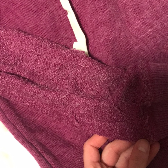 American Eagle Pull-over Hoodie - Picture 4 of 5